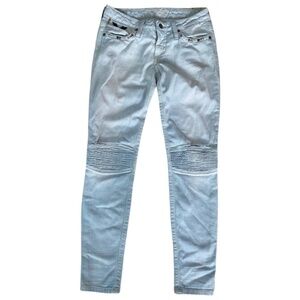 Robins Jeans Light Wash Beaded Jeans Size 27